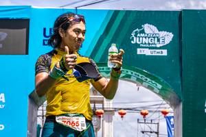 BIB: 160, 7065
                            <button type="button" onclick="openModal(21782476)" class="btn btn-primary btn-sm float-right btn-popup" data-toggle="modal" data-target=".modal-high-quality">
                        <i class="fas fa-shopping-cart"></i> Add to Cart
                    </button>
                                            <button type="button" onclick="isThisMe(21782476, true)" class="btn btn-success btn-sm float-right btn-popup btn-isme hidden" data-toggle="tooltip" data-placement="bottom" title="นี่คือรูปของคุณใช่ไหม คลิกที่นี่เพื่อเอาเข้าอัลบั้ม">
                        <i class="fas fa-plus"></i> Add to album
                    </button>
                    <button type="button" onclick="isThisMe(21782476, false)" class="btn btn-warning btn-sm float-right btn-popup btn-isnotme hidden">
                        <i class="fas fa-ban"></i> Remove from album
                    </button>